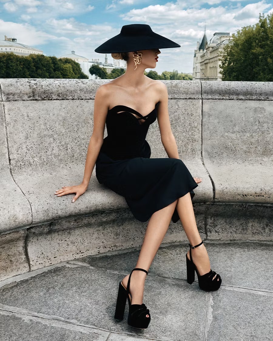 Aquazzura Official Online Store | Luxury Footwear for Women